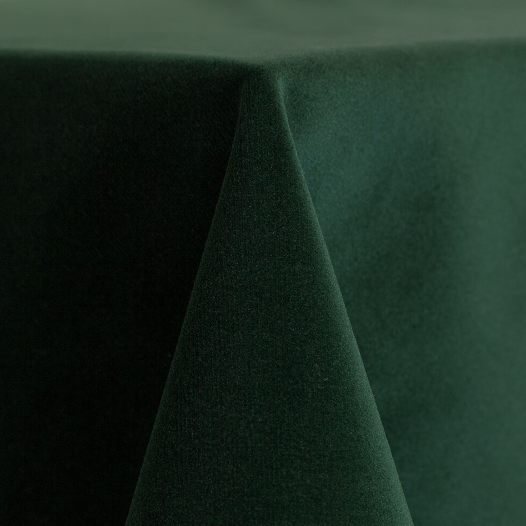 Velvet Tablecloth 132" Round - Emerald