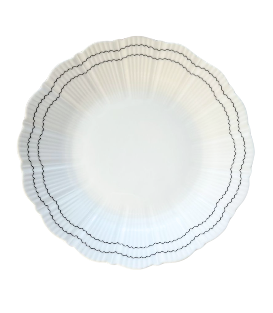 Daphne Charger Plate