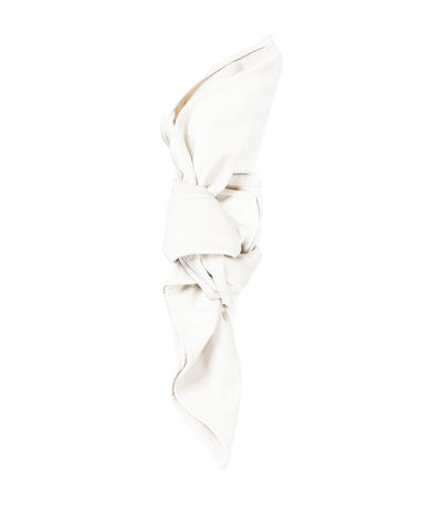 white velvet textured napkin